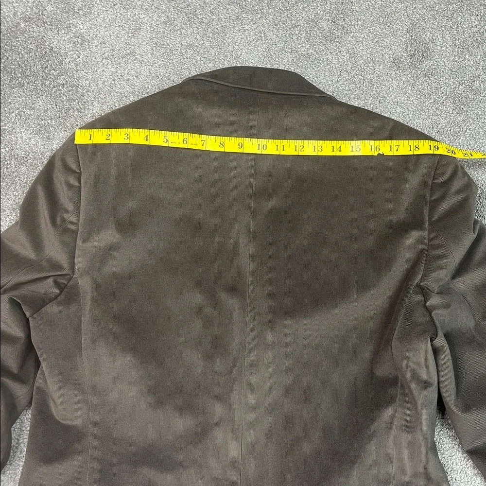 Ralph Lauren pin hole